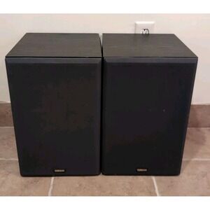 Yamaha NS-A653A Studio Monitors.  Sound Excellent No Tears On Screen, Scuffed‎